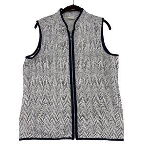 Weekends Chico's Vest Women's Size M Blue White Chevron Print Sleeveless Zip Up